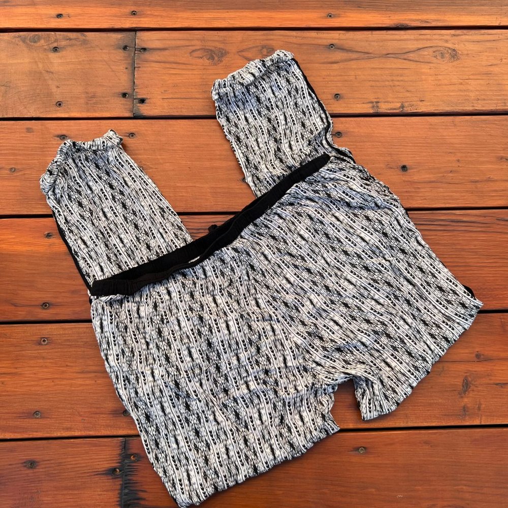 L*Space Black & White Pattern Drawstring Cropped … - image 2